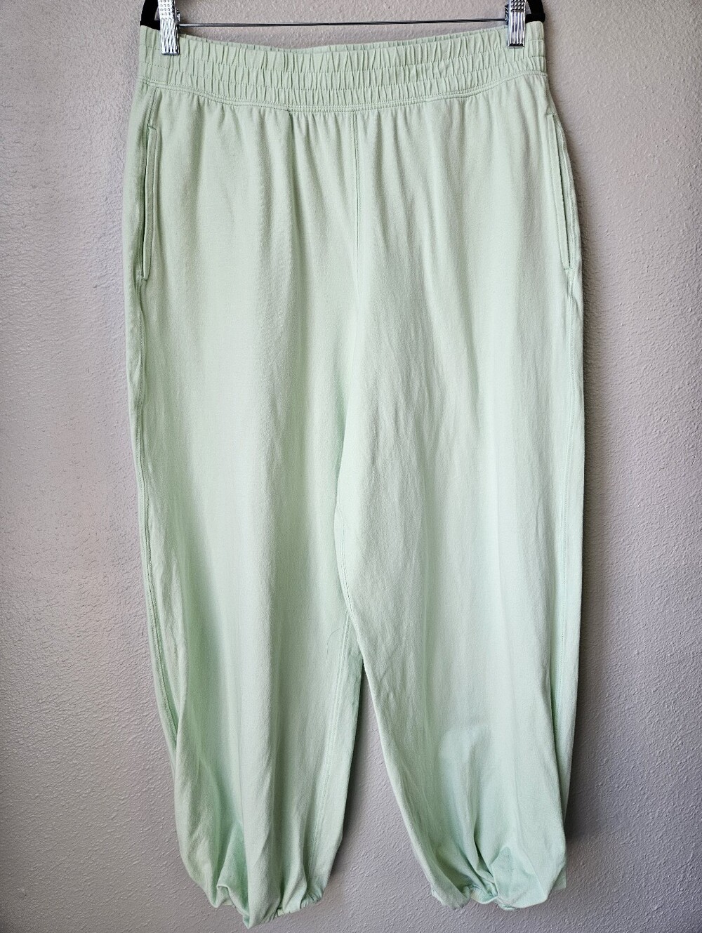 Free People Hot Shot Crossover Pants Pistachio Mint Green Slouchy Joggers Large